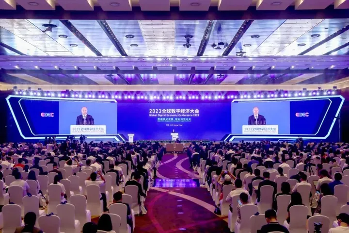 工信部：重點(diǎn)工業(yè)企業(yè)關(guān)鍵工序數(shù)控化率達(dá)到59.4%