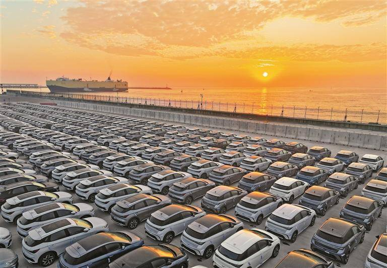 深汕特別合作區(qū)1-7月汽車(chē)制造業(yè)增勢(shì)強(qiáng)勁